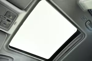Nissan  11