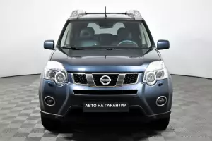 Nissan  2