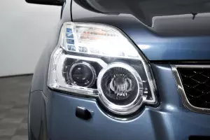 Nissan  6