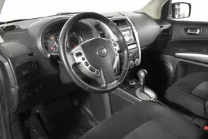 Nissan  13