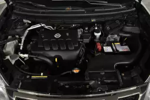 Nissan  9