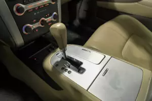 Nissan  11