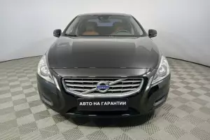 Volvo  2