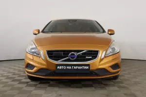Volvo  2