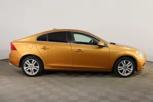 Volvo  3