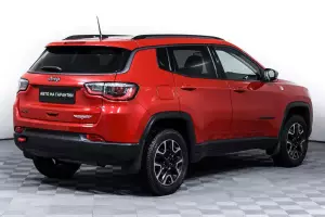 Jeep  4