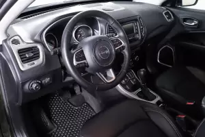 Jeep  13