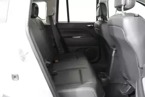 Jeep  16