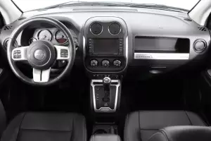 Jeep  8