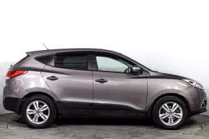 Hyundai  3