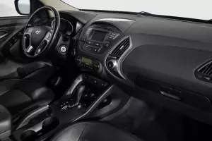 Hyundai  8