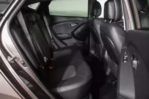 Hyundai  9