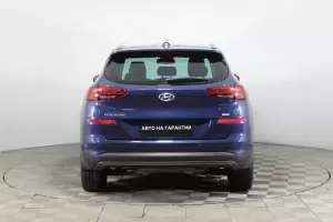 Hyundai  5