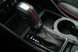 Hyundai  13