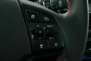 Hyundai  9