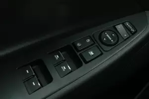 Hyundai  8