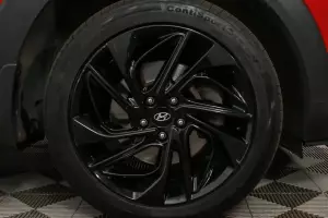 Hyundai  21