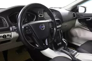 Volvo  9