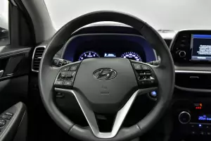 Hyundai  7