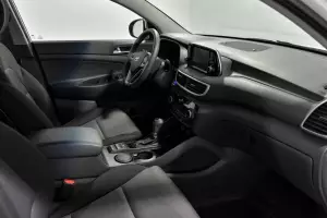 Hyundai  8