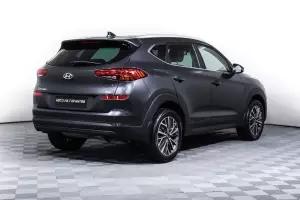 Hyundai  4