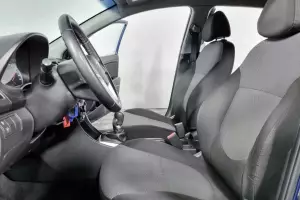 Hyundai  11