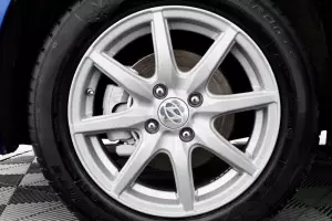 Hyundai  7
