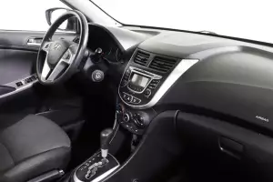 Hyundai  7