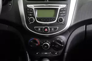 Hyundai  8