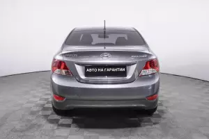 Hyundai  6