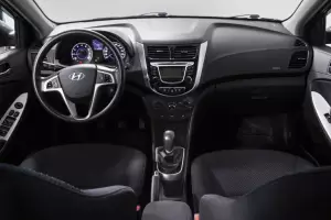 Hyundai  9