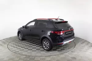 Kia  4
