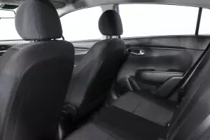 Kia  10