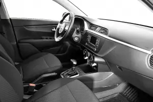 Kia  6