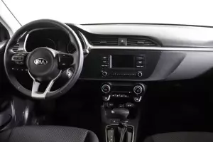 Kia  6