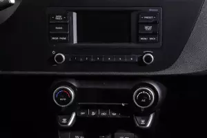 Kia  8