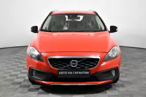 Volvo  2