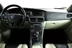 Volvo  6