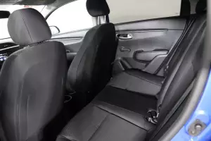 Kia  3