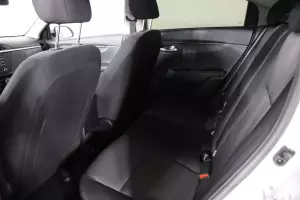 Kia  3