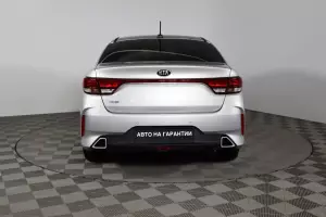 Kia  16