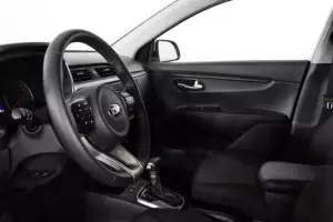 Kia  13