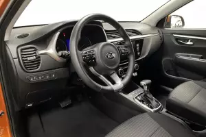 Kia  10