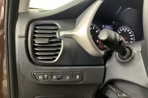Kia  8