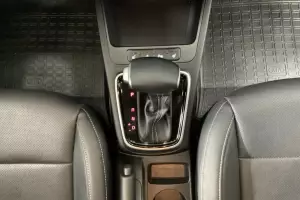 Kia  5