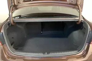Kia  15