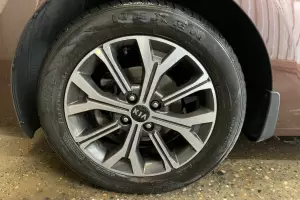 Kia  14