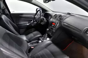Ford  10