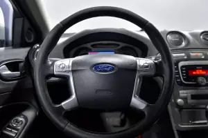 Ford  6