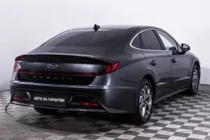 Hyundai  4